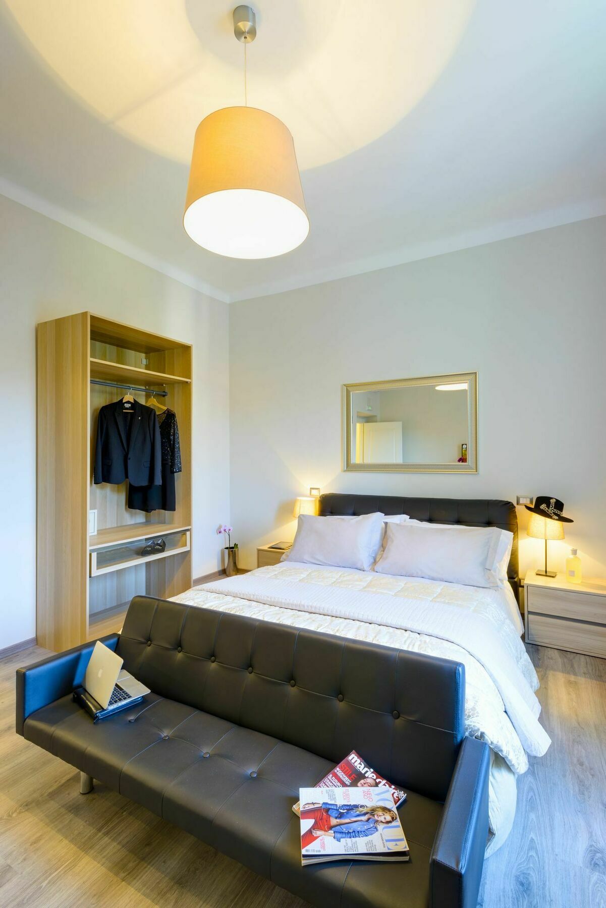 อาร์เอชเอส ริเอนโซ สวีท Hotel โรม ภายนอก รูปภาพ